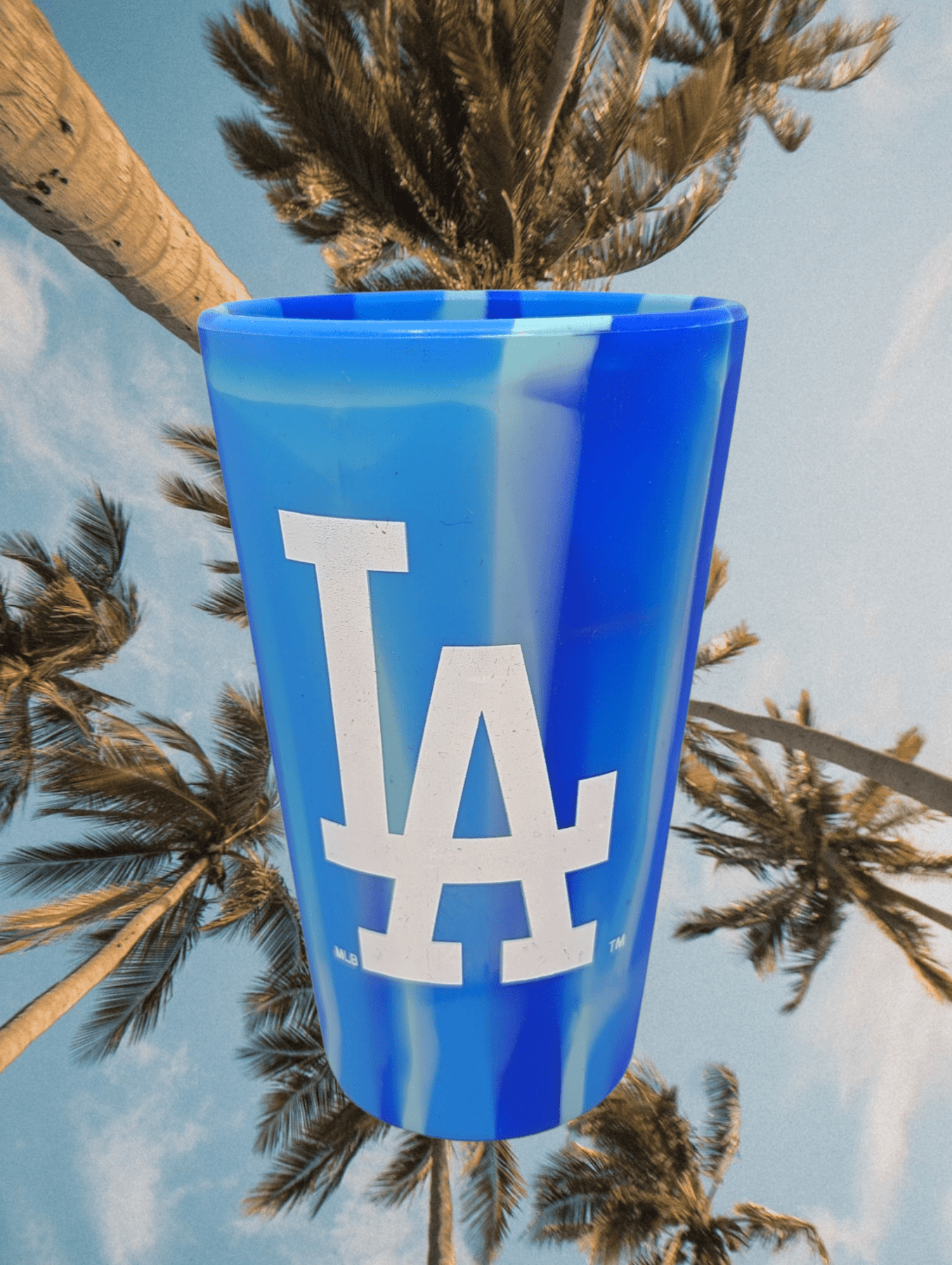 Los Angeles Dodgers Unbreakable Silicone Pint Glass for Outdoor Fans Beermug - Available at Carrot Stick Sports